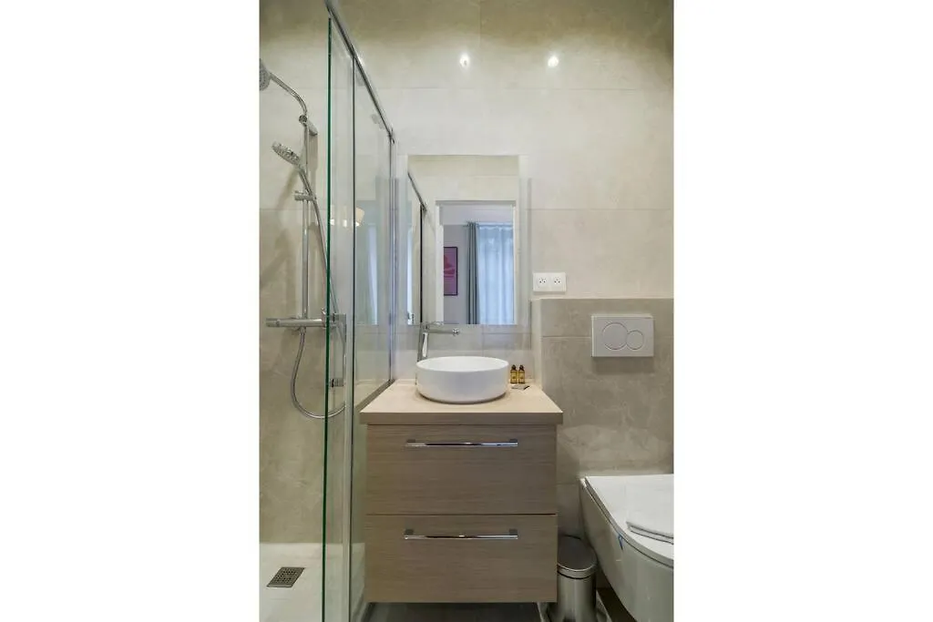 8pers#4bedrooms#4bathrooms#lafayette شقة